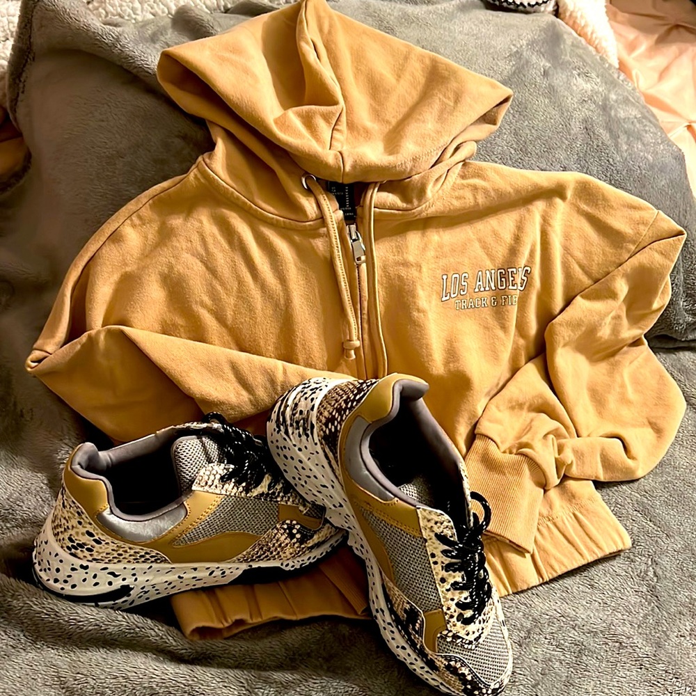 Crop Hoodie
